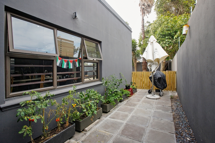 3 Bedroom Property for Sale in Claremont Village Western Cape